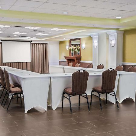 Hampton Inn Ντάνμπερι Εξωτερικό φωτογραφία