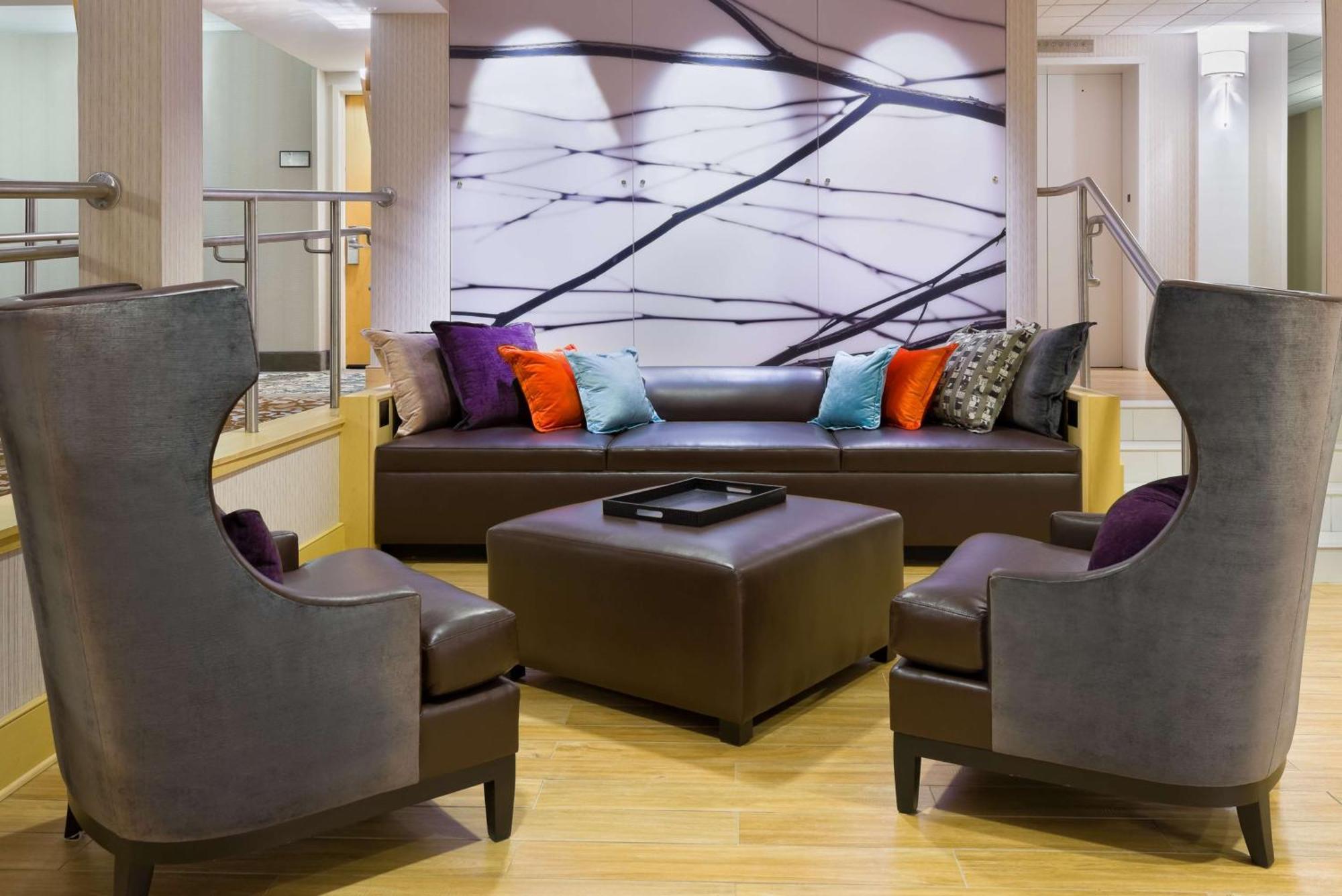 Hampton Inn Ντάνμπερι Εξωτερικό φωτογραφία